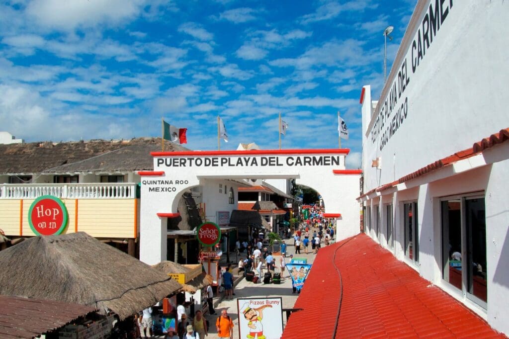 Onde fica Playa del Carmen?